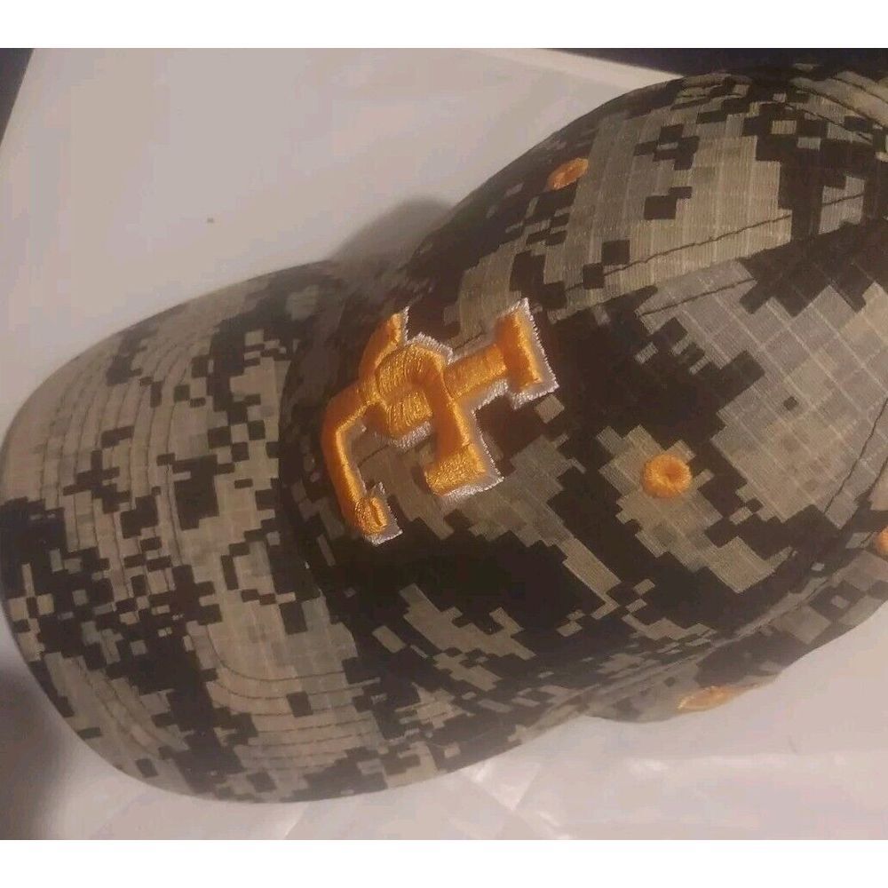 The Game‎ Pro Truckers Hat Minecraft M